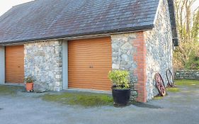 Stone Lodge